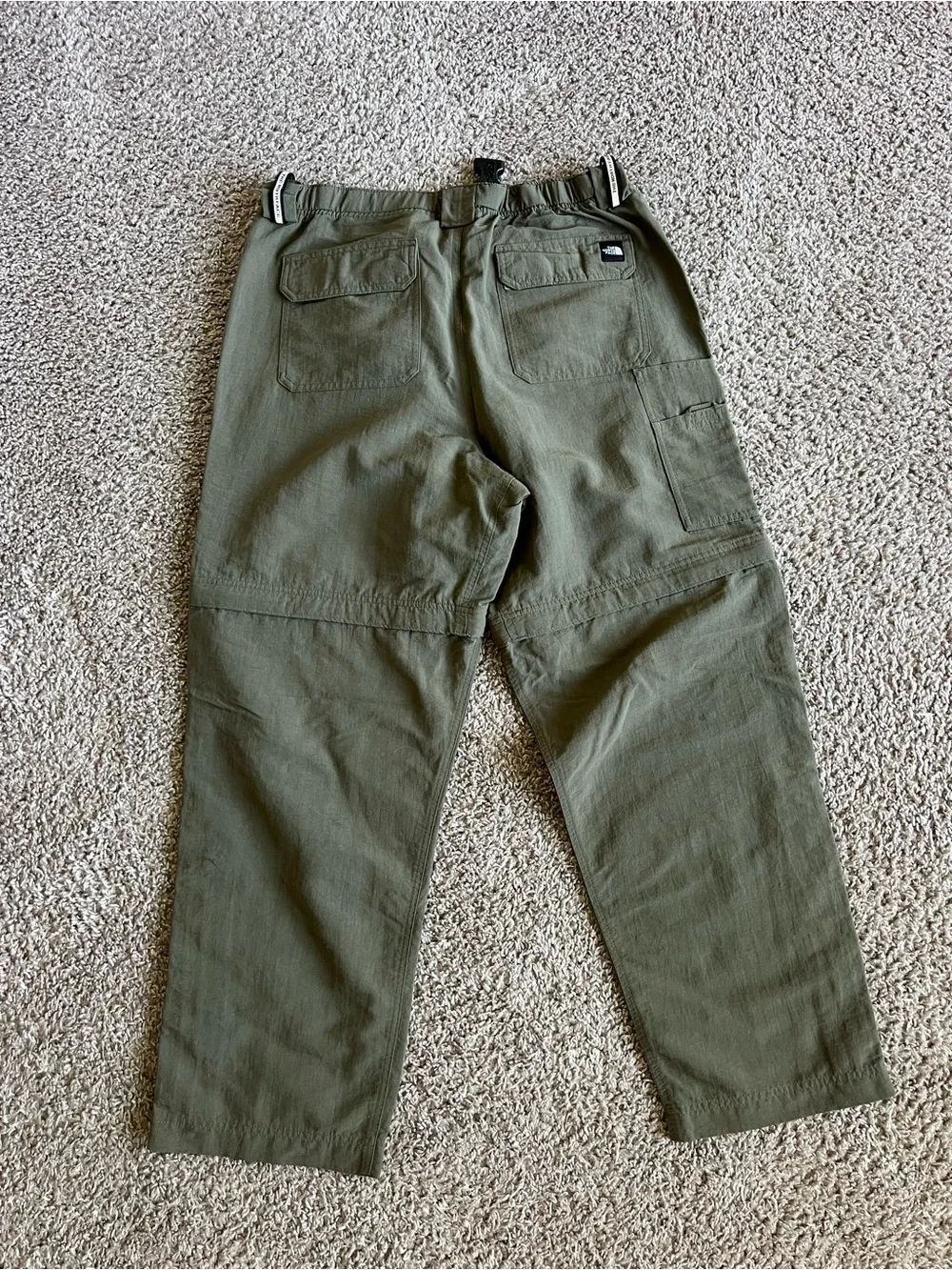 The North Face Men's Cargo Convertible Hiking Pants size M
